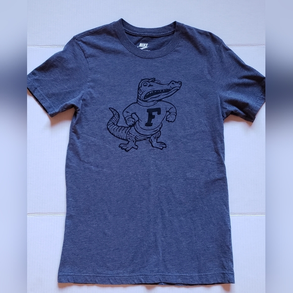 Nike Tops - University of Florida Gators Nike Tee Size M